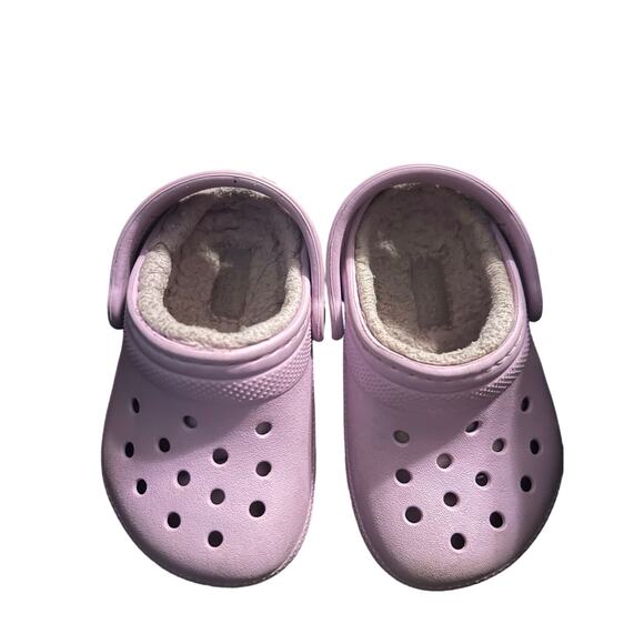 CROCS Fleece Lined Lavender Toddler Size 5C - Picture 2 of 4